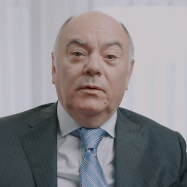 Cosmo Buono